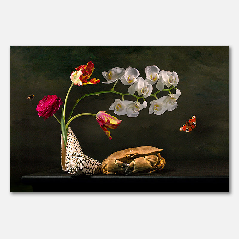 Blumenstillleben mit Tulpen und dem Meeresleben