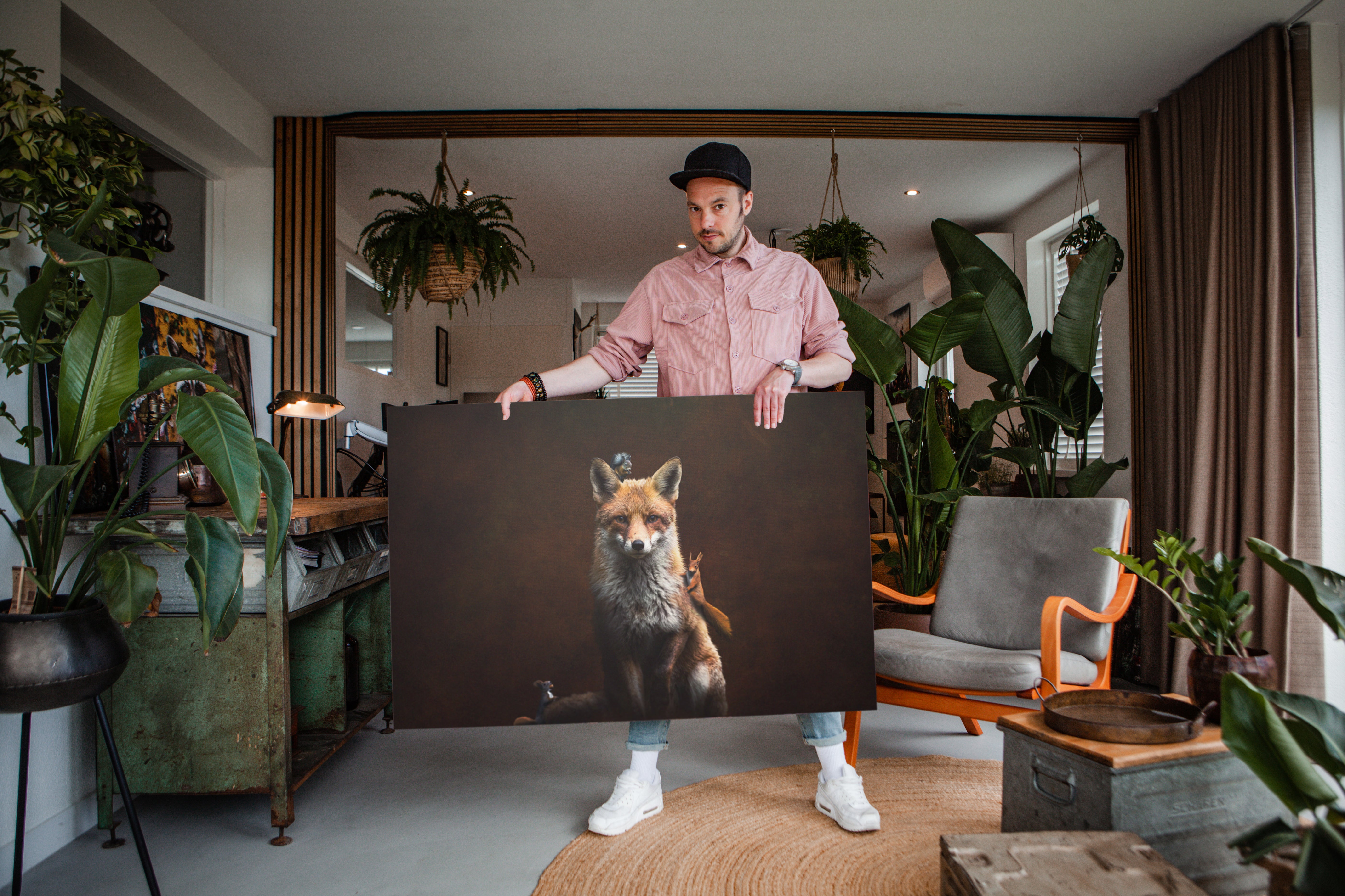 Fox with Squirrels LS EU